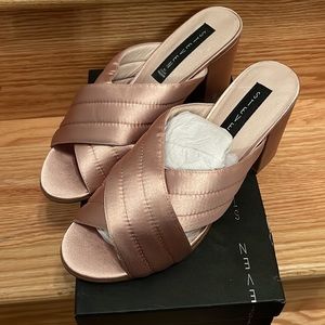 🌸 Steve Madden  Zada Slide-On Block Heels  Blush Satin Size 9